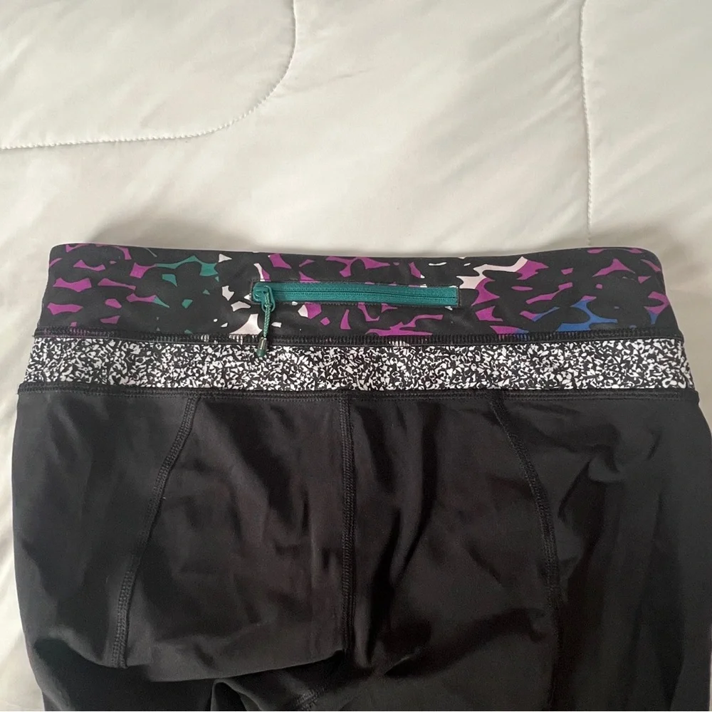 Lululemon black colorful leggings - Picture 3 of 8